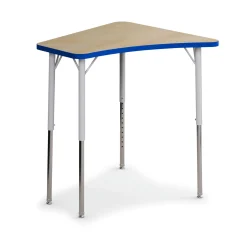 Curriculum Petal Table Desk – 33