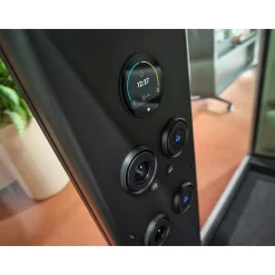 Hush Free Access L Collaboration Booth with ADA-Accessible Acoustic Design