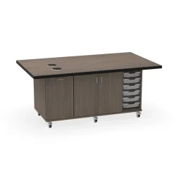 Nucleus Workstation - 84