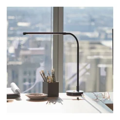 Resi® LED Desk Lamp