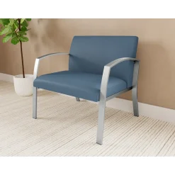 Symphony Bariatric Guest Chair in Standard Upholstery