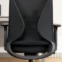 Tux Multifunctional Manager Chair