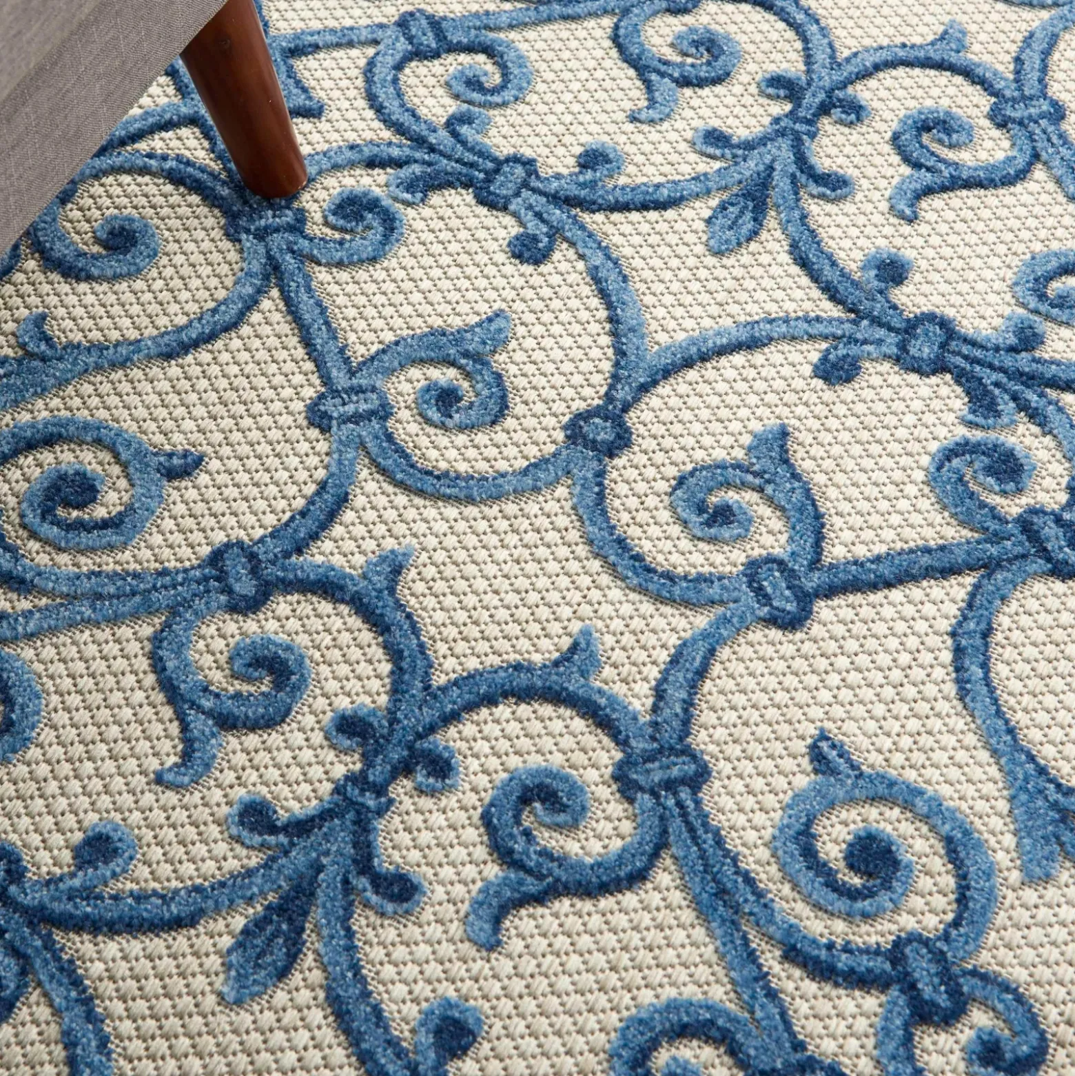2'8"x4' Rectangle Area Rug